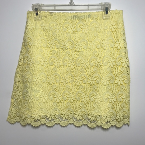 Zara Woman Mini Skirt Yellow Crochet Scalloped Lace Size S - Picture 1 of 7
